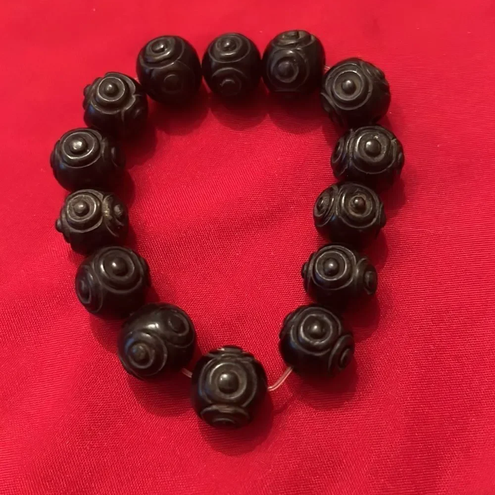 NWT Angelas Designs 2 stretchy bracelets 1 brown beads 1 silver gold bronze